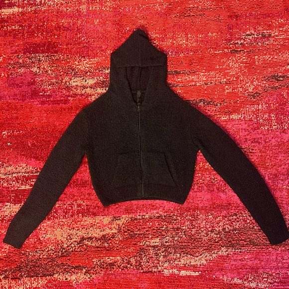 SKIMS Cozy Knit Zip Up Cropped Hoodie, ONYX, XXS-XS - Picture 1 of 3